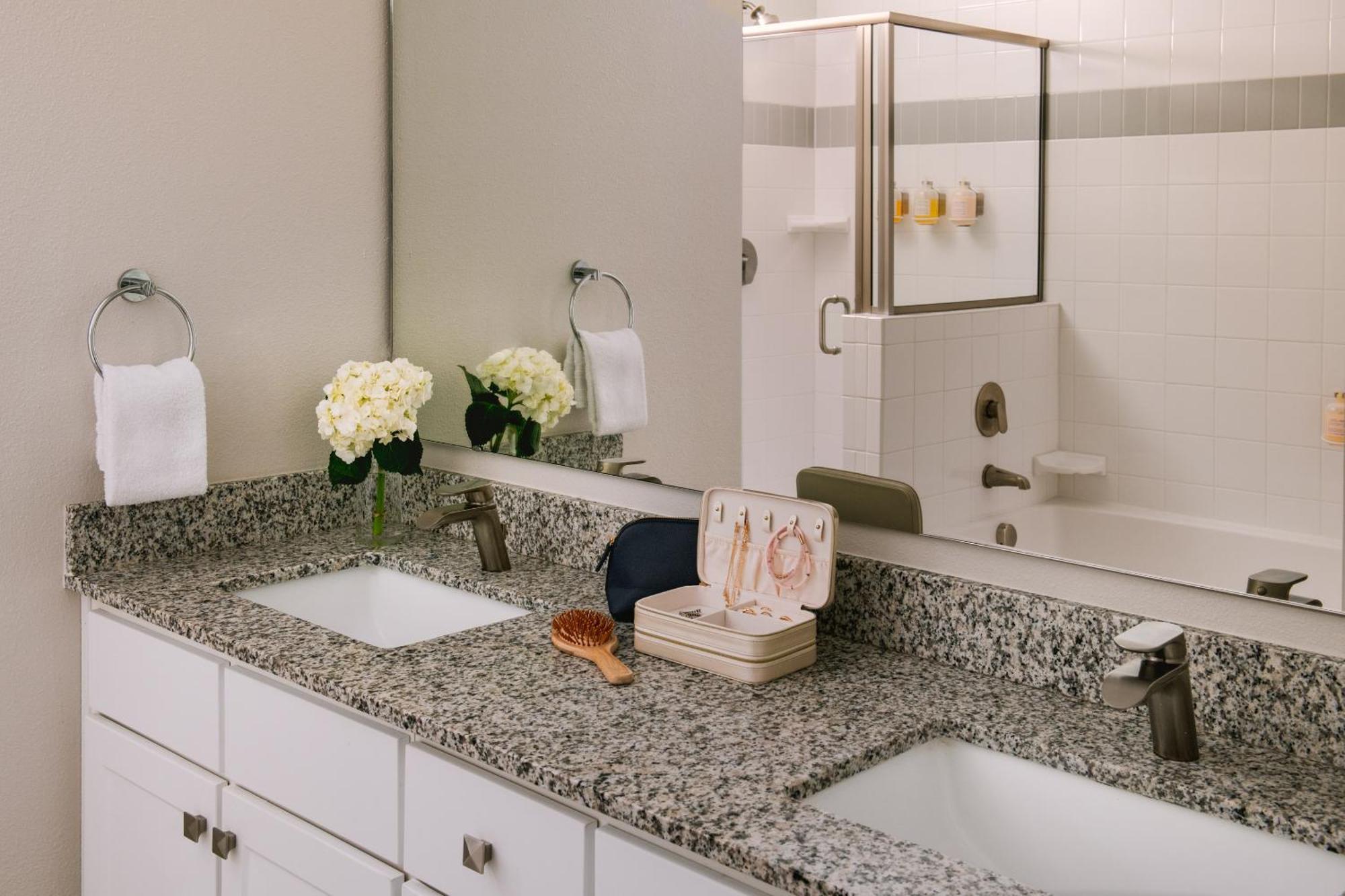 Sonder By Marriott Bonvoy Vista Cay Apartments Williamsburg ภายนอก รูปภาพ